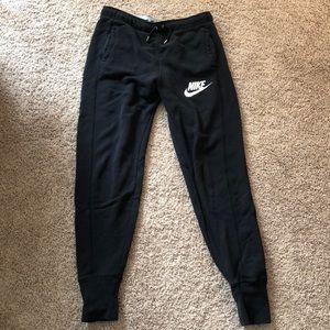 Nike Joggers